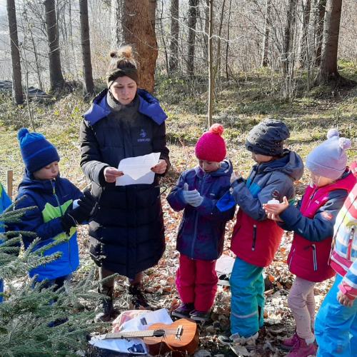 Wanderung zum Klassenbäumchen 2a