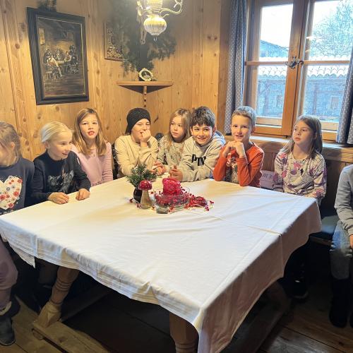 Krippele schaug'n 3a