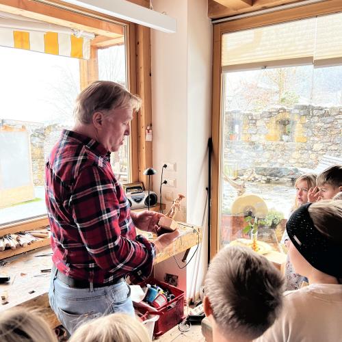 Krippele schaug'n 3a