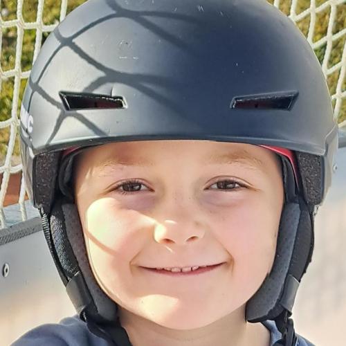 Die 2a Kinder beim Eislaufen