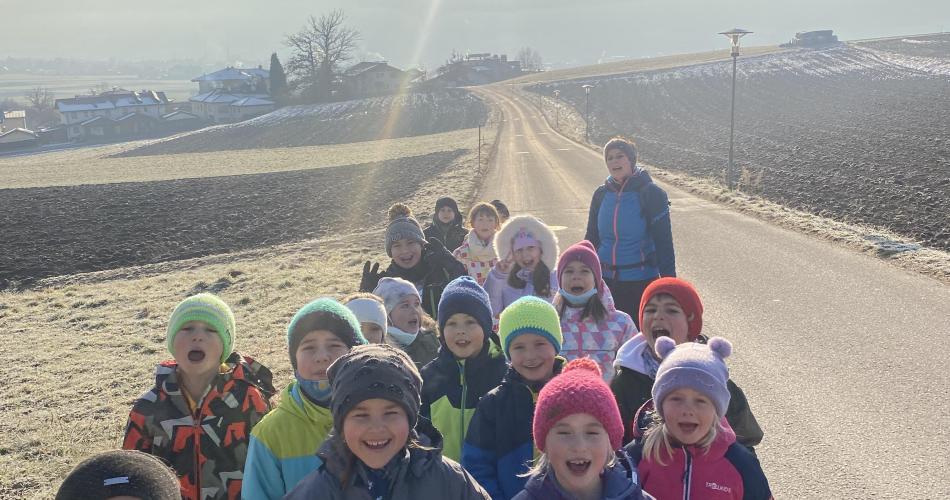 Wanderung zum Klassenbäumchen 2a