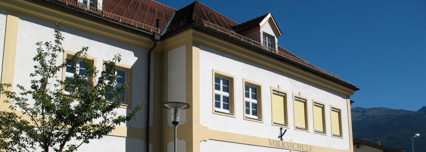 Nord-West-Ansicht der VS Thaur